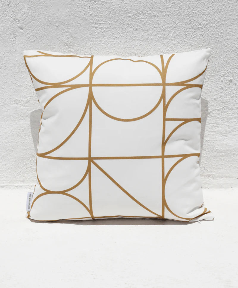 Dekorativer Kissenbezug mit Grecometry-Motiv / VORBESTELLUNG