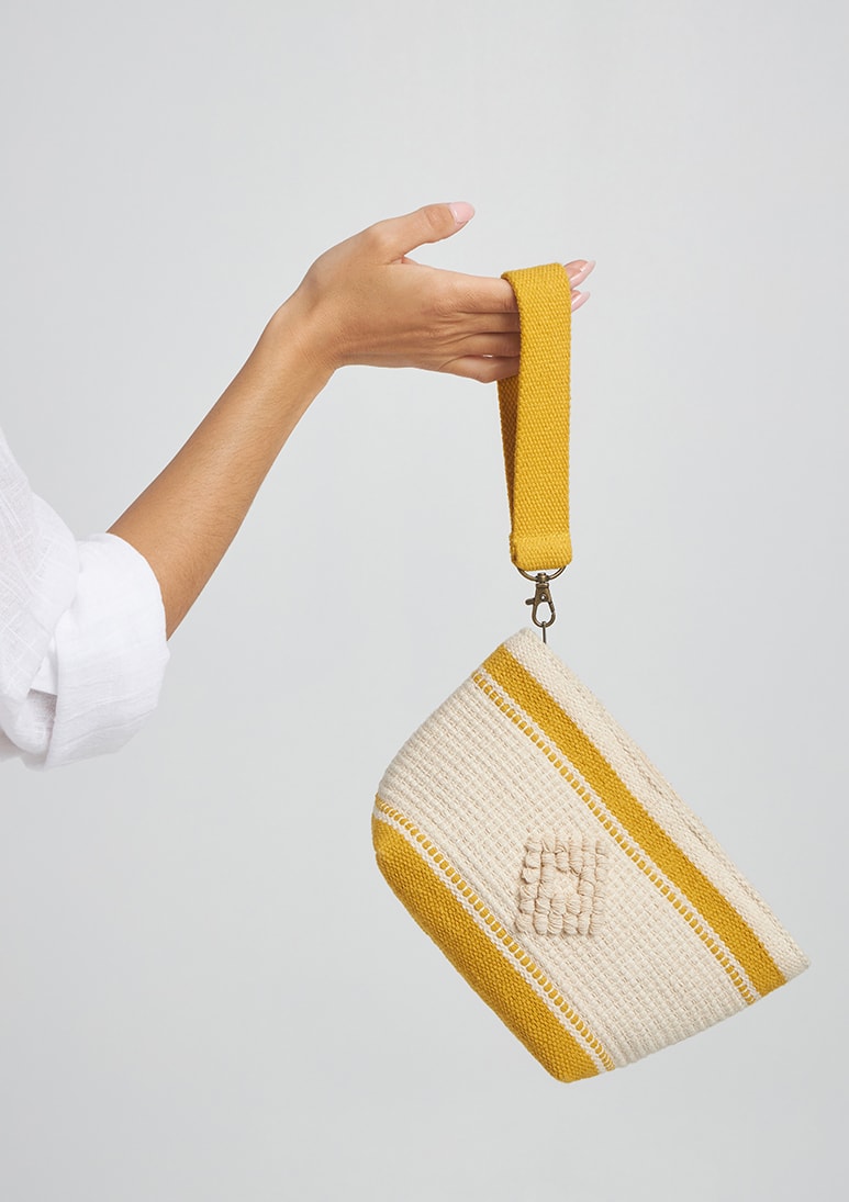 Manu mini clutch mustard / Pre-order