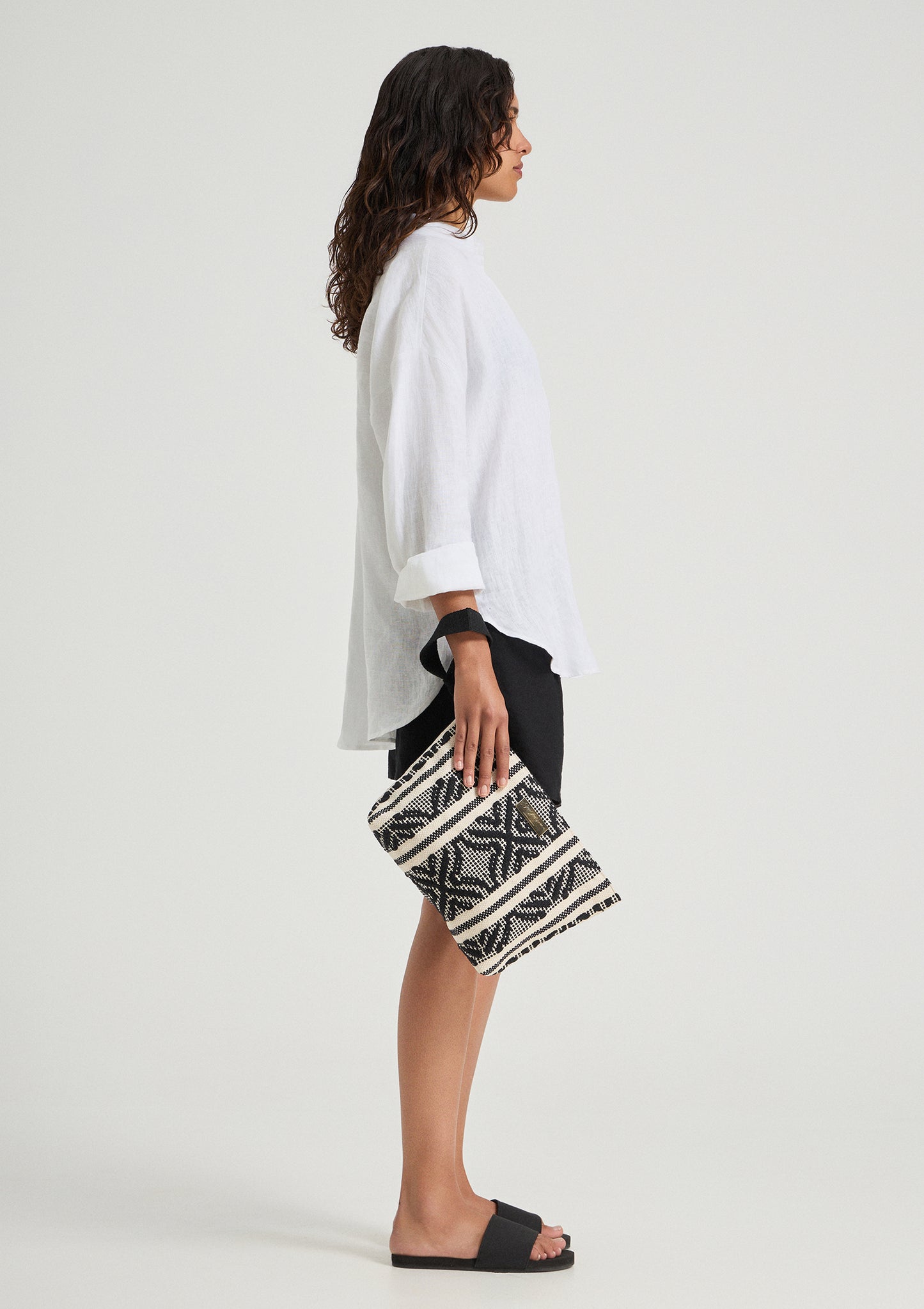 Sorrento Midi Clutch schwarz / Vorbestellung