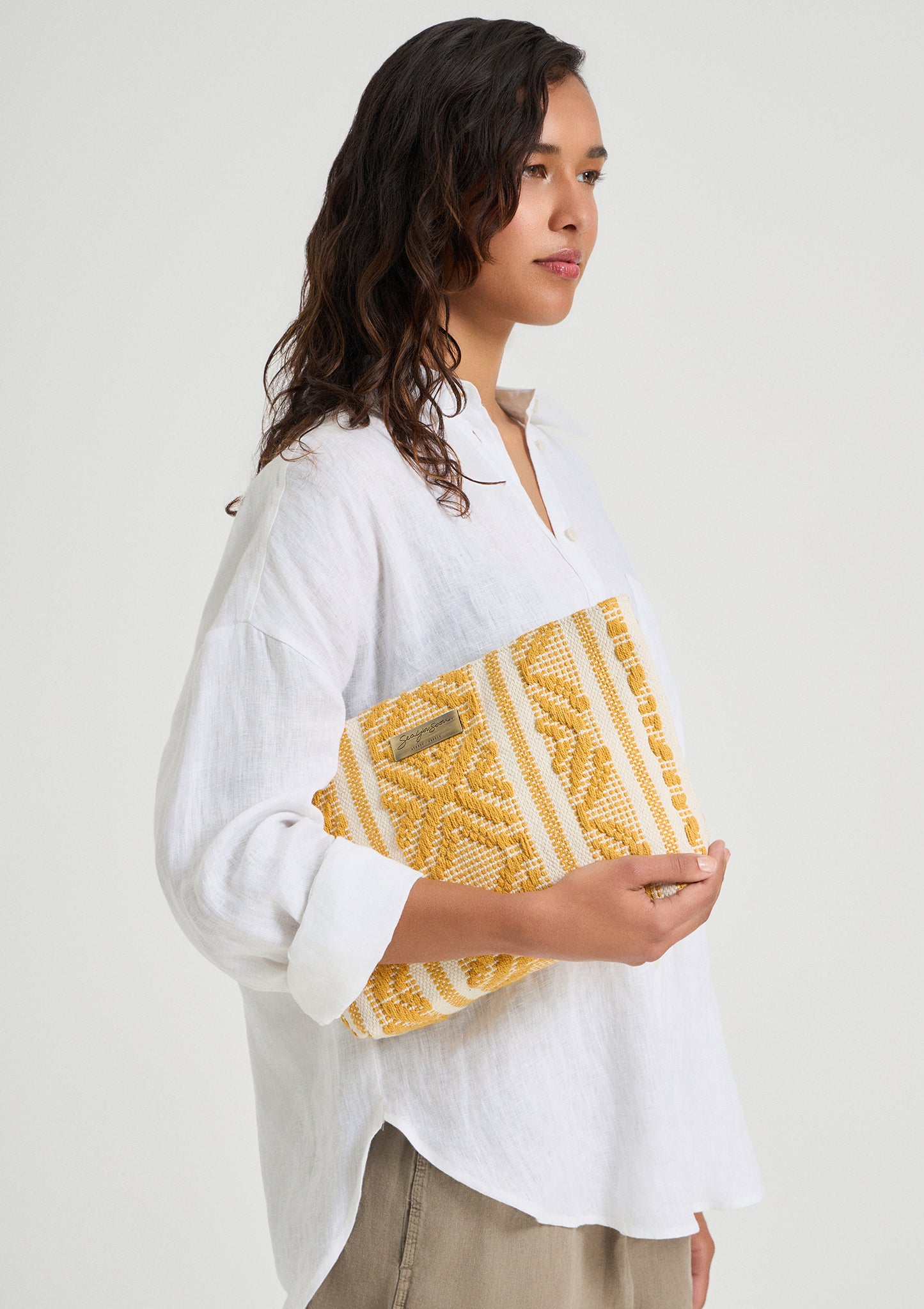 Sorrento midi clutch bag mustard / Pre-order