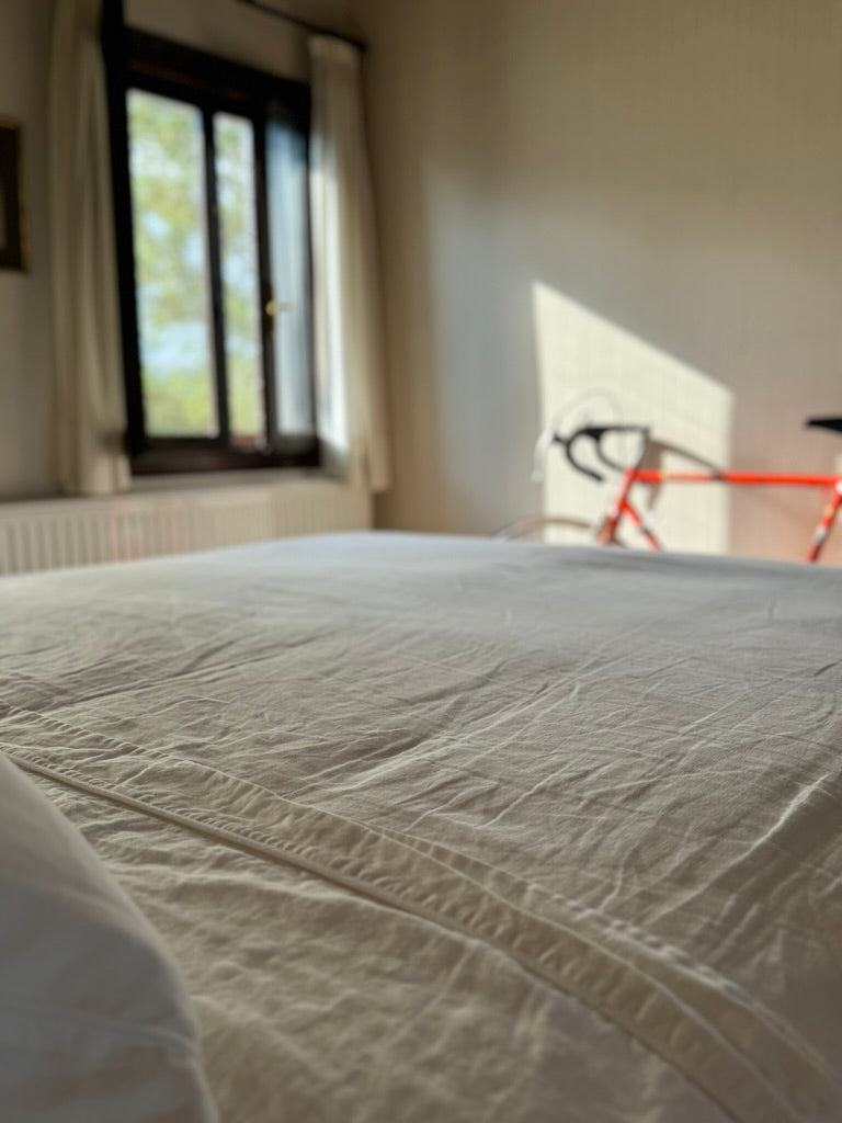 Sofia linen flat sheet